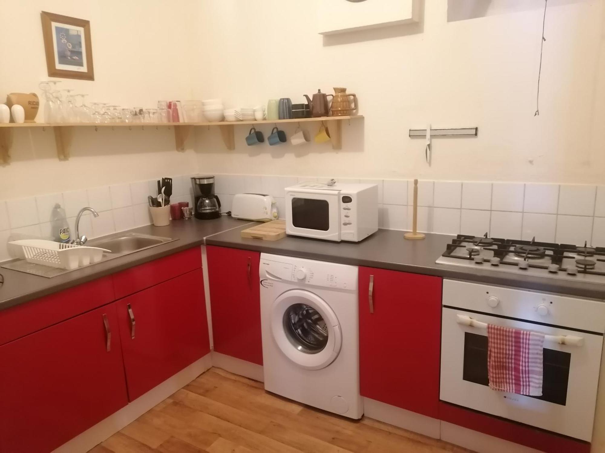 Chez Henry Apartment Peyrat-le-Chateau Bagian luar foto